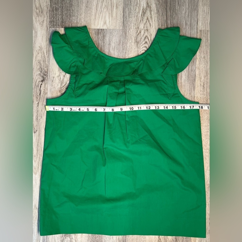 J. Crew Flutter Sleeve Blouse size 4 Kelly Green - Picture 3 of 6